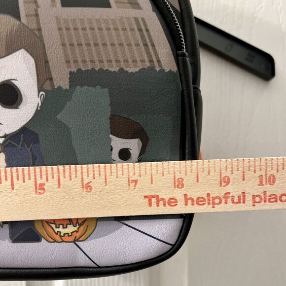 Loungefly Halloween Michael Myers Mini Backpack Chibi Trick or Treat Funko New - Picture 12 of 14